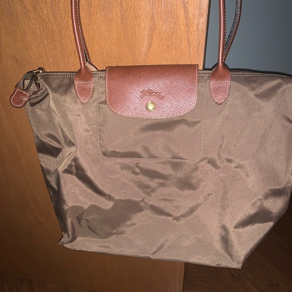 longchamp bag olive green